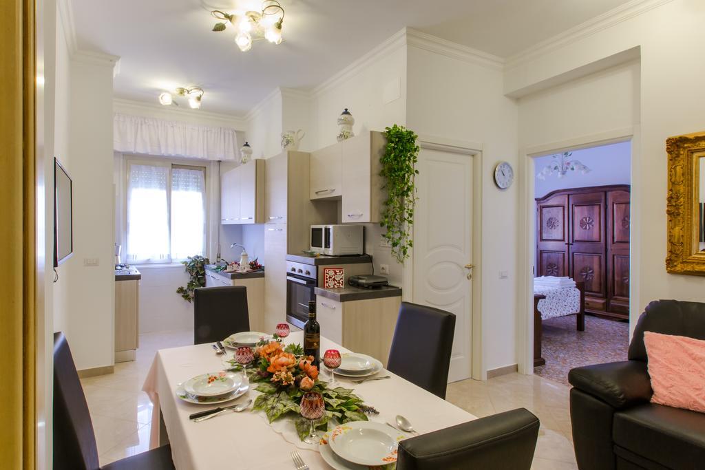 La Primavera Holidayhouse Best Place For Jubilee 2024-2026 외부 사진